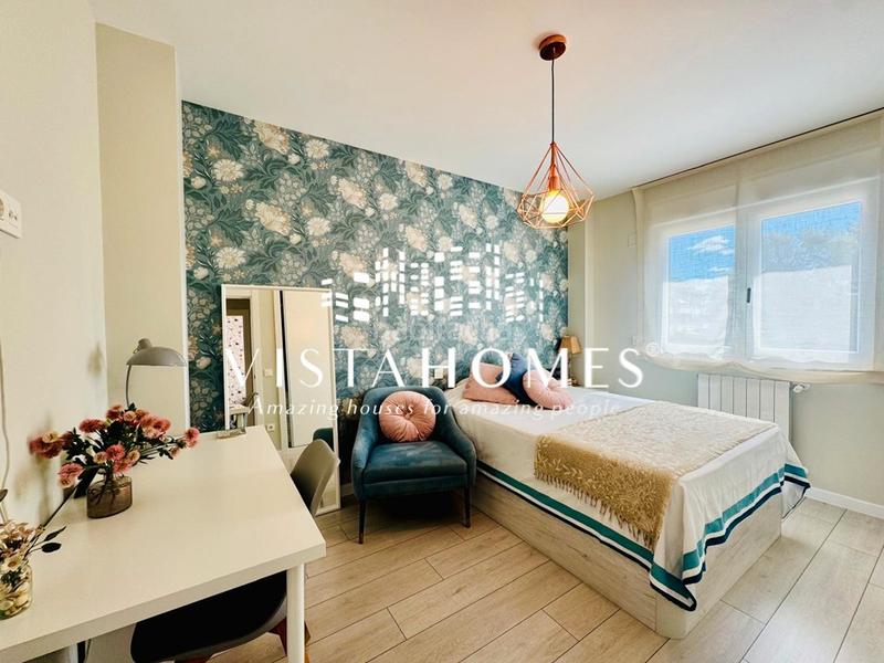 Foto 2c213938-b213-4085-af2d-b1aa6bd6c37f. Casa aparellada amb calefacció aparcament piscina a San Agustín de Guadalix