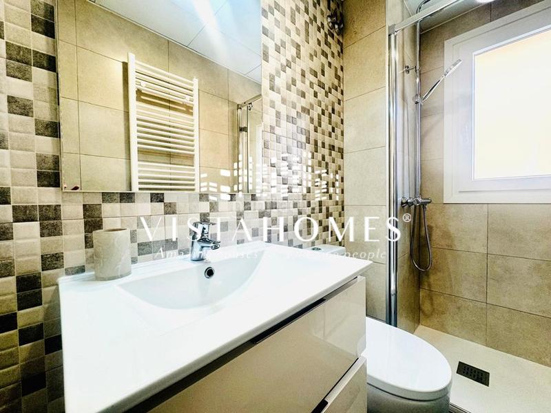 Foto 2fc2fb42-fbf0-46cc-89eb-1ff2bbc88acb. Casa aparellada amb calefacció aparcament piscina a San Agustín de Guadalix