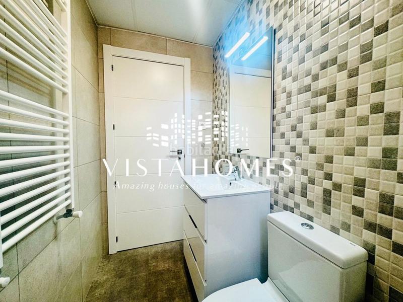 Foto eda92c95-88a7-4465-8763-cb69ab29129e. Casa aparellada amb calefacció aparcament piscina a San Agustín de Guadalix