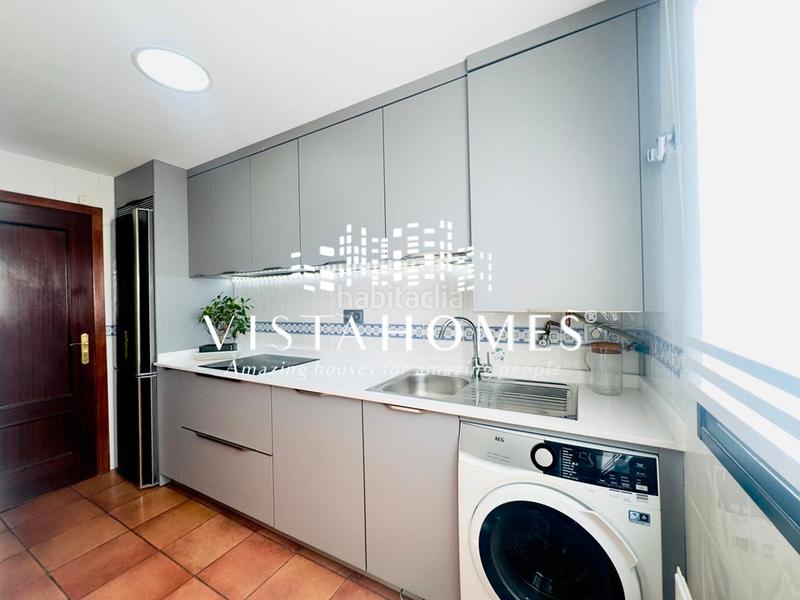 Foto 4d9e64cd-0b1e-409d-832a-e43a2f2a3604. Ático en San Isidro Madrid