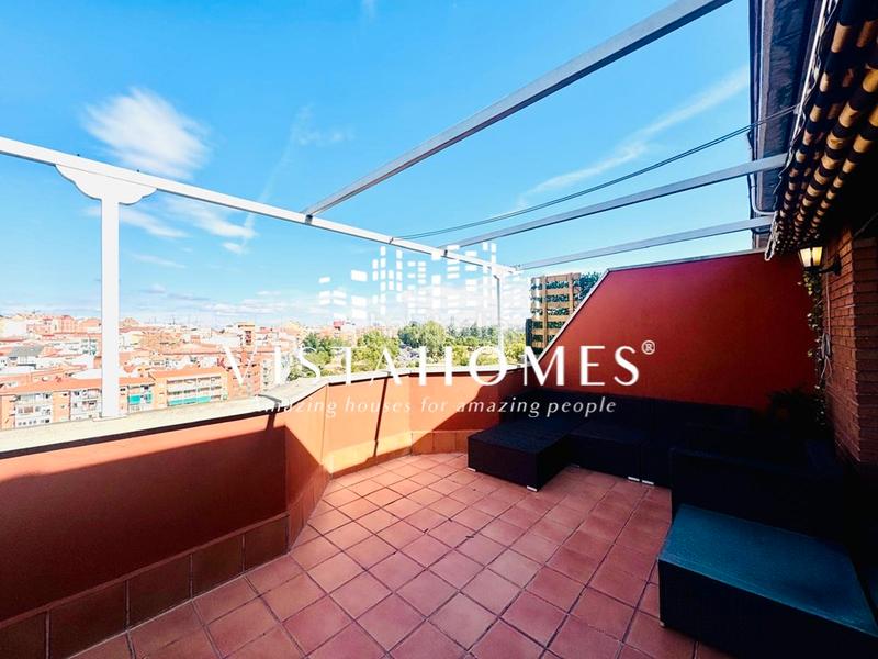 Foto 644819ed-22a6-461e-a671-5e5d03900d5c. Attico con riscaldamento parcheggio in San Isidro Madrid