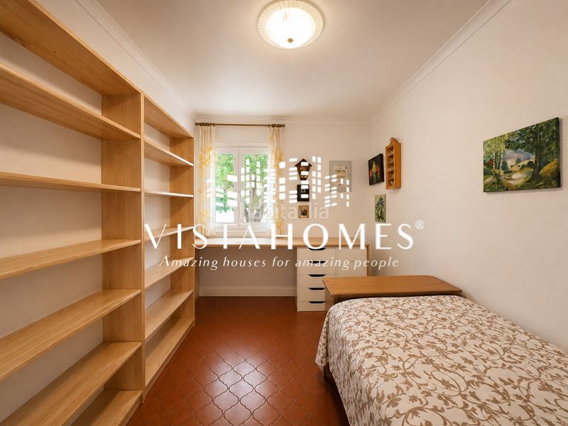 Foto a6ce51e8-8535-4883-bcaa-2aee85a5bd46. Xalet amb xemeneia aparcament piscina a Valdelagua