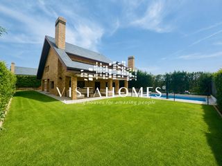 Xalet a Calle elba 7. Ciudalcampo-ciudalgolf-casa de lujo