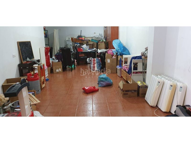 Foto c8b76c06-2441-40e0-a1ec-8e282a5bbf5f. Casa adossada amb aparcament a Bèlgida