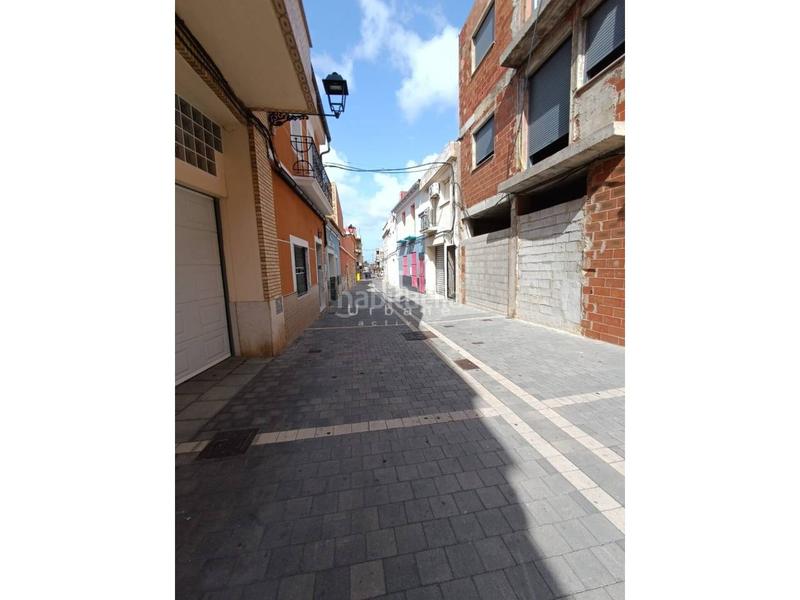 Foto 26e7ca6e-f242-4a88-a48f-7baeb23db59a. Edificio in Favara