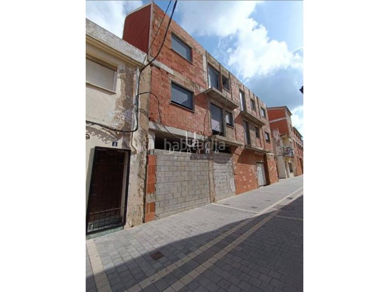 Foto 2e468296-b28b-4c08-a35e-ac8edd23d51a. Edificio in Favara