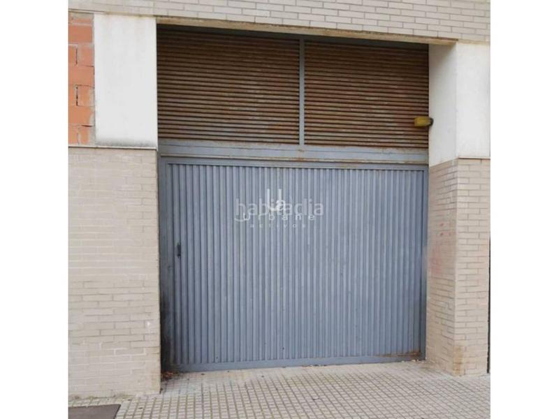 Foto 2cca0161-0495-41fb-abf1-d9b780f7b27e. Edificio  en construcción obra parada en Carlet