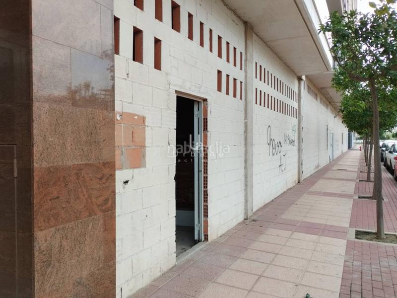 Foto ae7ad55d-7c6c-49e9-a5b1-4272c8e8326d. Location local commercial dans Juan de Borbón Murcia