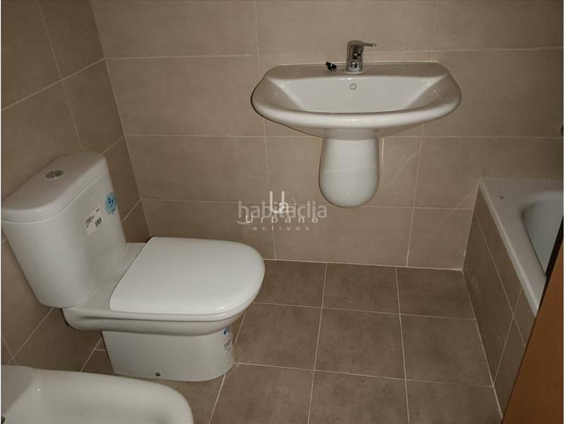 Foto 4c34a73c-8240-4fac-8963-edc2a18db23a. Edificio  en venta en el en Palomar