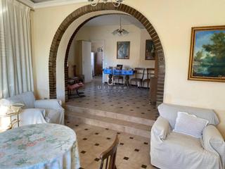 Casa  Del rojo. Casa en venta en cánovas para entrar a vivir.