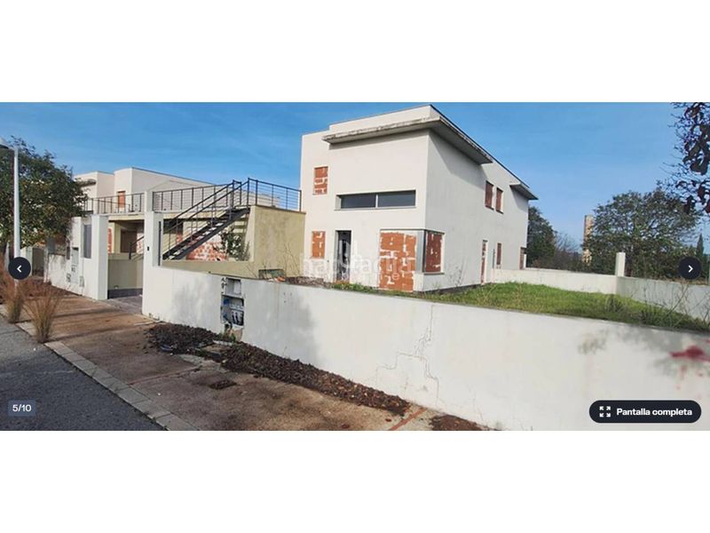 Foto da9d1fce-7090-479a-a507-d98938c208f0. Edificio obra parada en carcer en Cárcer