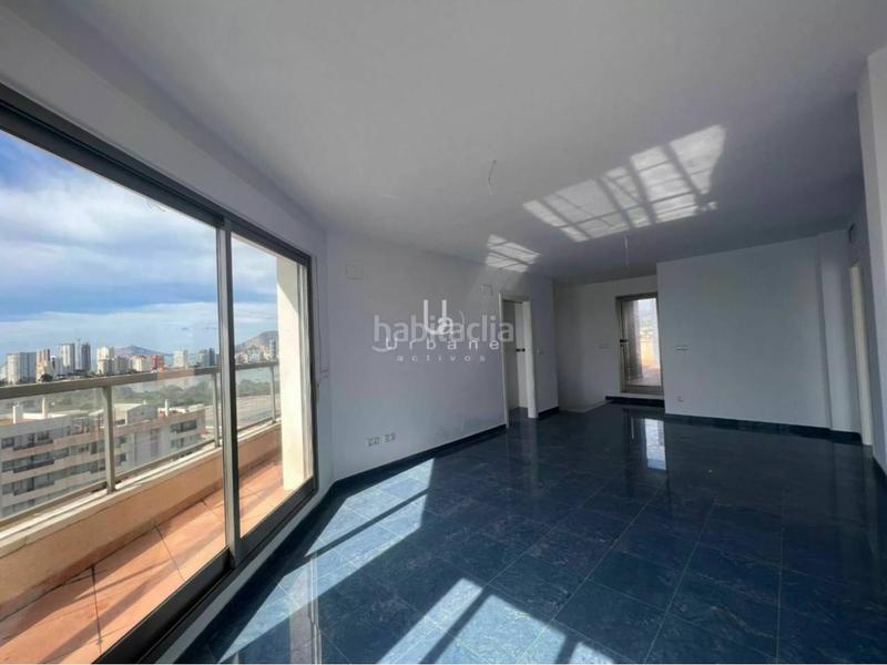 Foto f8de1a2a-85a2-4dba-8ed1-56d572203680. Ático atico primera linea en Zona Levante - Playa Fossa Calp