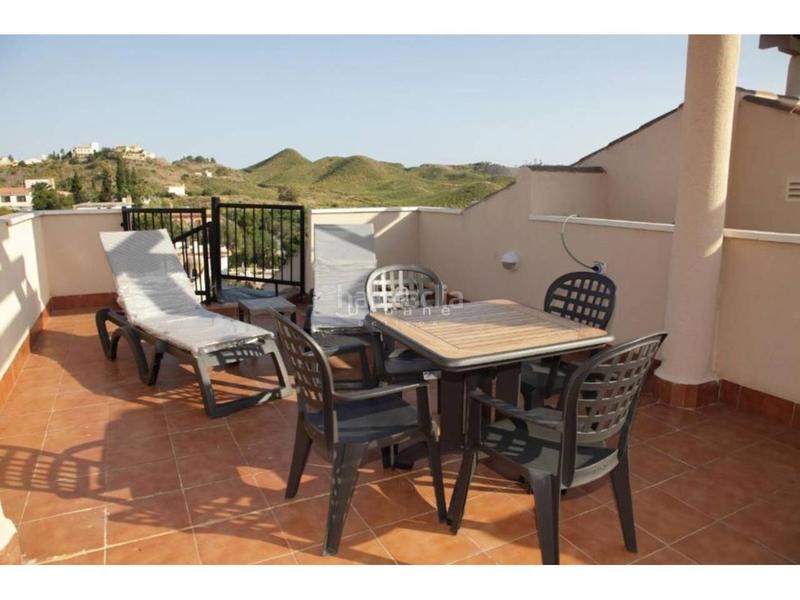 Foto be36e9ba-5411-489c-8389-70ac3d306096. Pis amb aparcament piscina a Los Collados-Los Geraneos Águilas