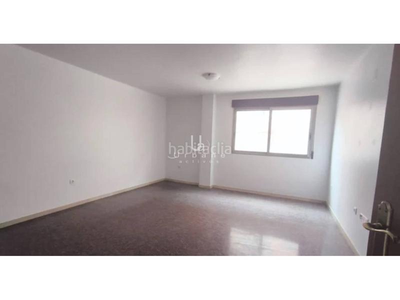Foto 8d9f831f-7de6-4b65-ba82-046566a55360. Piso  a la venta en Zarandona Murcia