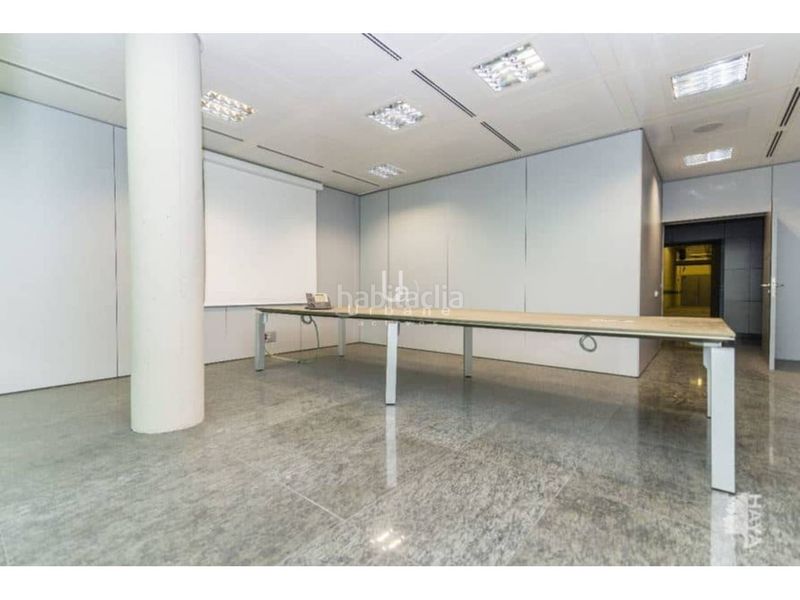 Foto e4c0bdac-68eb-450a-90d5-1c8aac0a89d6. Edifici a Centre Vila Vilafranca del Penedès