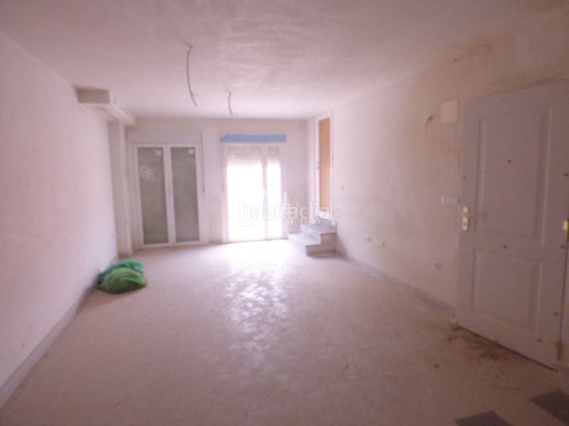 Foto 0b4f22e2-2d6f-4fb1-8cfd-6bdec4d63a6e. Edifici a calle fuente del pino 81 a Jumilla