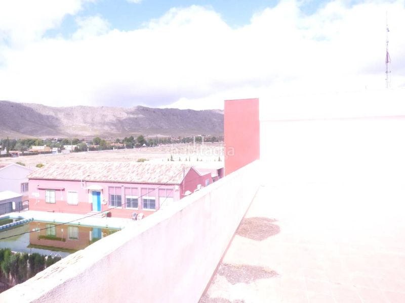 Foto 1ee2be87-031e-46d3-b9a6-76ab5fcdcfdd. Edifici a calle fuente del pino 81 a Jumilla