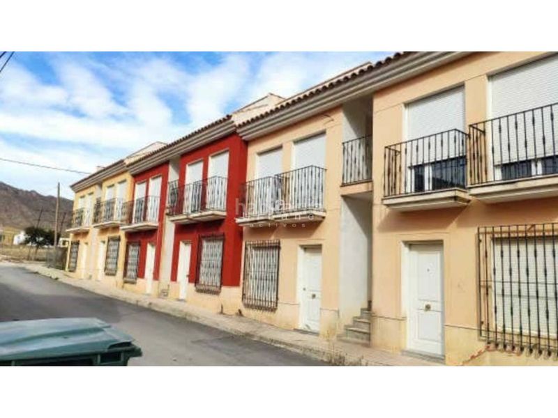 Foto 27c163bf-b563-4094-a02f-9f5018ad0894. Edifici a calle fuente del pino 81 a Jumilla
