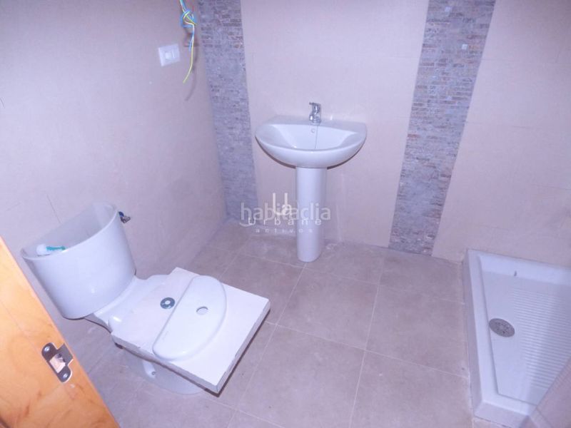 Foto 3626872f-ec0b-4bd5-afcb-ffdea5ae3b9b. Edifici a calle fuente del pino 81 a Jumilla