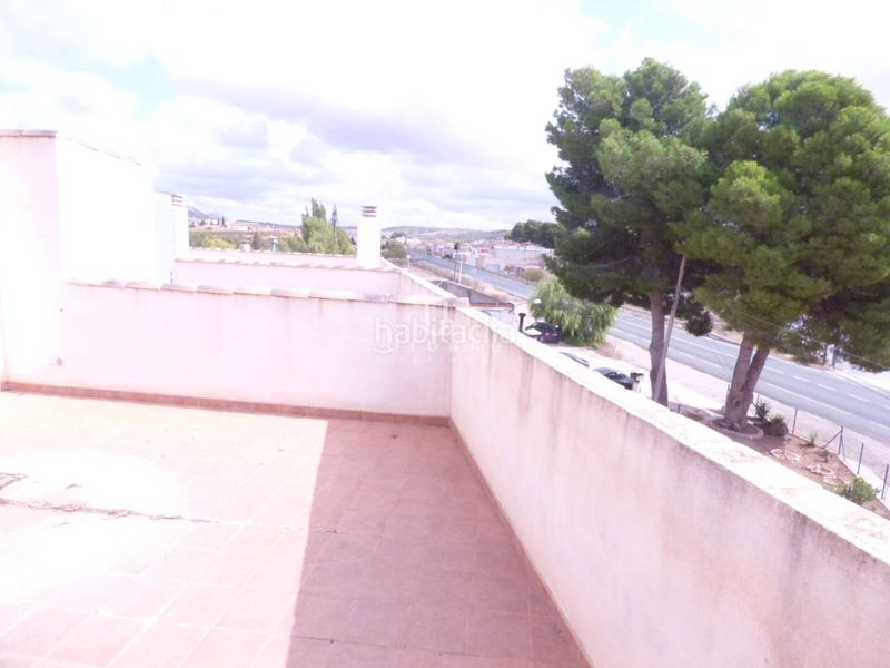 Foto 5dde05b4-a090-44c0-a5bc-55527bcdcb41. Edifici a calle fuente del pino 81 a Jumilla