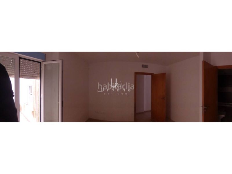 Foto 697c7807-5a1d-4e6b-a8cb-1b30cb8cbe19. Edifici a calle fuente del pino 81 a Jumilla