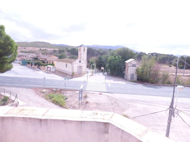 Foto 7627d304-872a-410e-8b6b-f4c14942e2e8. Edifici a calle fuente del pino 81 a Jumilla