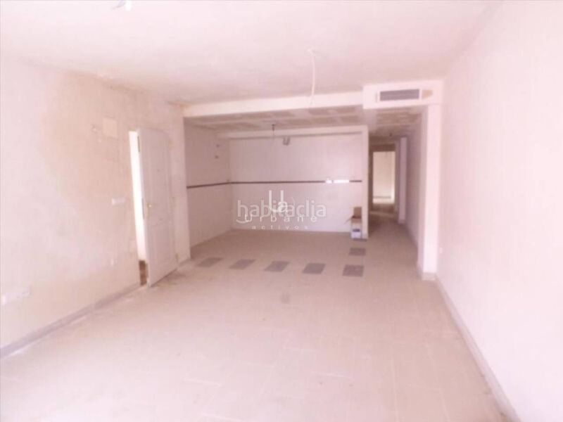 Foto ddf6a6dd-8508-4e47-a27a-04709deecaba. Edifici a calle fuente del pino 81 a Jumilla