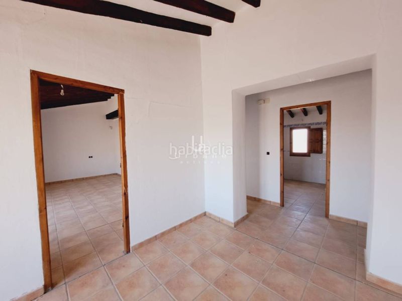 Foto c7d7b480-b54c-42bb-9659-f3b3bab39f85. Casa a Abanilla