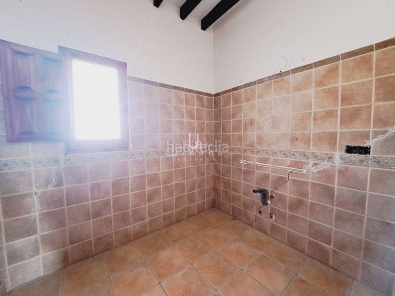 Foto f00cfefa-27eb-4bca-8d30-eeae352ddfb4. Casa a Abanilla