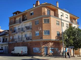 Car parking in Constitución de Sucina