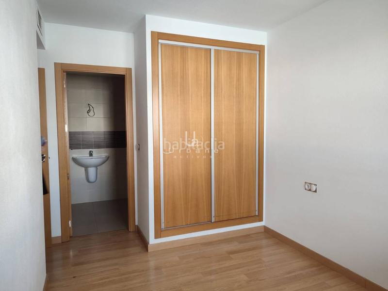 Foto 902bd664-d710-48cc-8379-38b8291fd6d9. Pis amb aparcament piscina a Alcantarilla