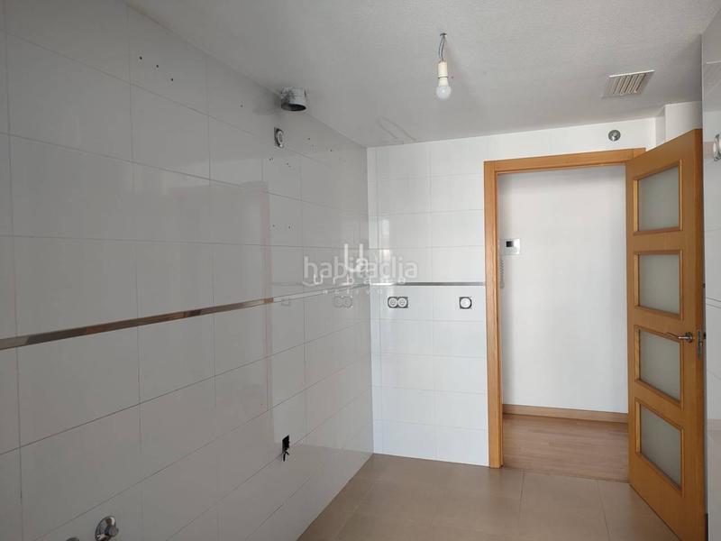 Foto f5505c52-f47e-445f-bae3-65fe6f7005c9. Pis amb aparcament piscina a Alcantarilla