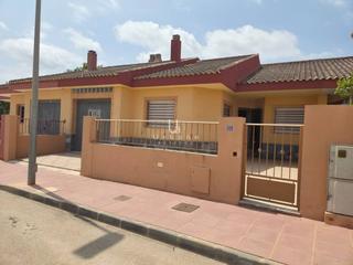 Casa a schiera  Adolfo rubio. Oportunidad chalet adosado en torrepacheco  145m