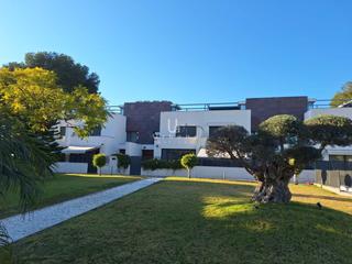 Casa adossada  Campolivar. Chalet adosado en paterna