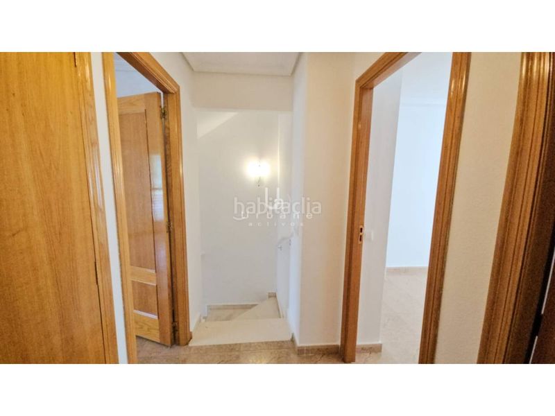 Foto be9e395b-e25f-43d3-845e-e42f5a817132. Casa amb aparcament a Juan de Borbón Murcia