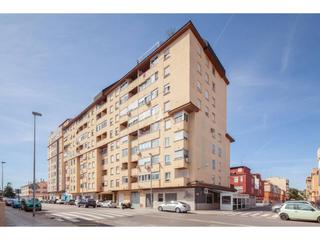 Pis  Vicente vidal. Luminosa y amplia vivienda en alzira!