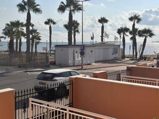 Casa adossada  Pintor inocencio medina vera 9. Oportunidad !!!