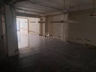 Locale commerciale in Azorín