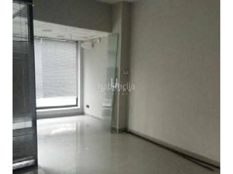 Foto 0ba3c048-7a64-4a3f-9b9a-654e30b71d8b. Business premise in doctor gadea 12 in Ensanche-Diputación Alicante