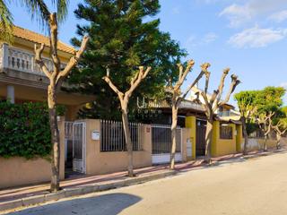 Chalet  Costa brava. Chalet en la alcayna, en periodo de puja.