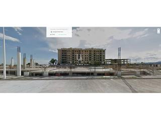 Edifici  Granada. Pbra parada en moncofa cerca del mar