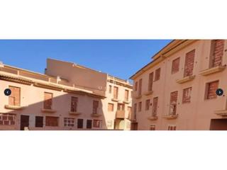 Edificio  Herrerías. Obra parada en cuevas de almanzora