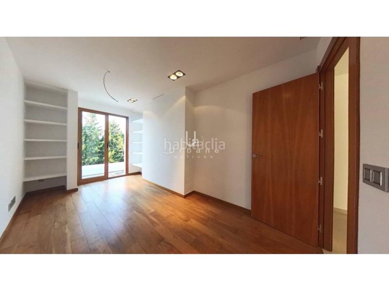 Foto 06a57930-d9d1-40c5-b323-a3f77162f64c. Chalet  independiente d en Cumbres de Calicanto Torrent