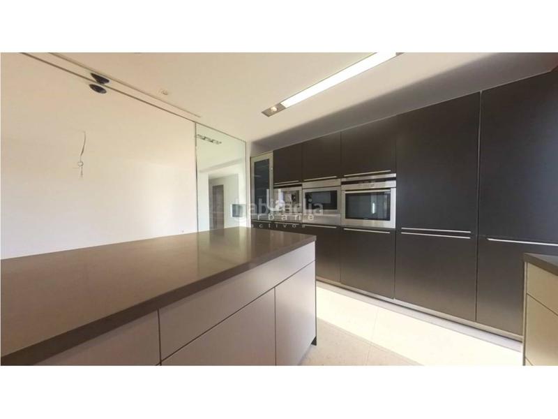 Foto ab316fd5-49e8-45d8-ac2e-f696f859bfd0. Chalet  independiente d en Cumbres de Calicanto Torrent