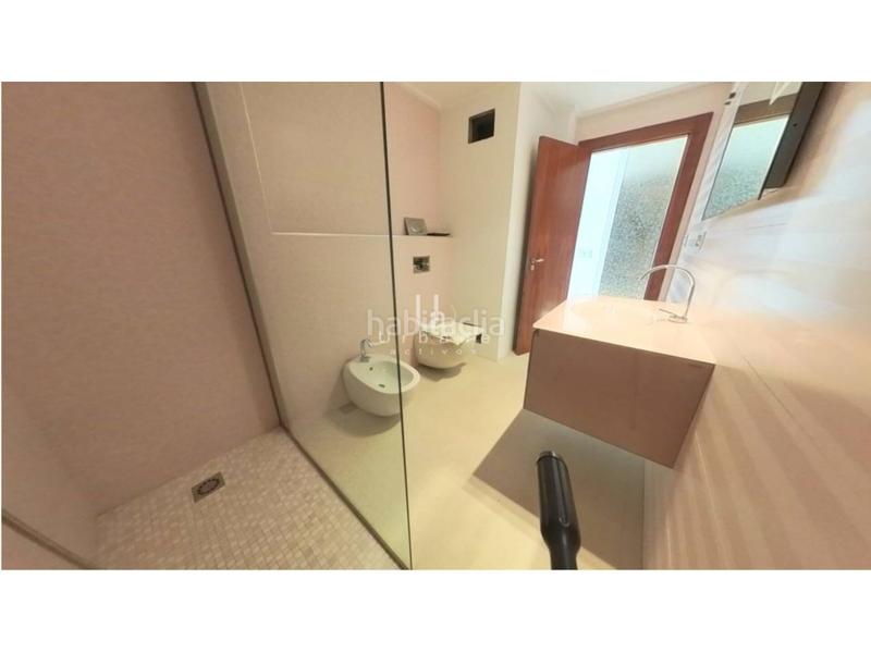 Foto c94edf0d-f3b7-49f1-bc12-0485076ce2e0. Chalet  independiente d en Cumbres de Calicanto Torrent