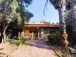 Chalet  Ds bo ginesos 10 polígono 4 parcela 117. Chalet en venta en las torres de cotillas