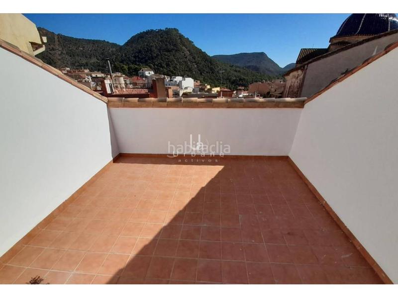 Foto a290e4cd-4e93-42c3-8033-3d0bf629b420. Duplex in Serra