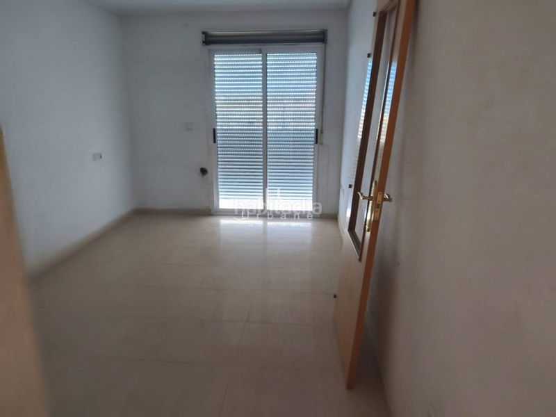 Foto bb5e14e8-5757-4b50-9520-355e232cbe2b. Pis amb aparcament a Alcantarilla