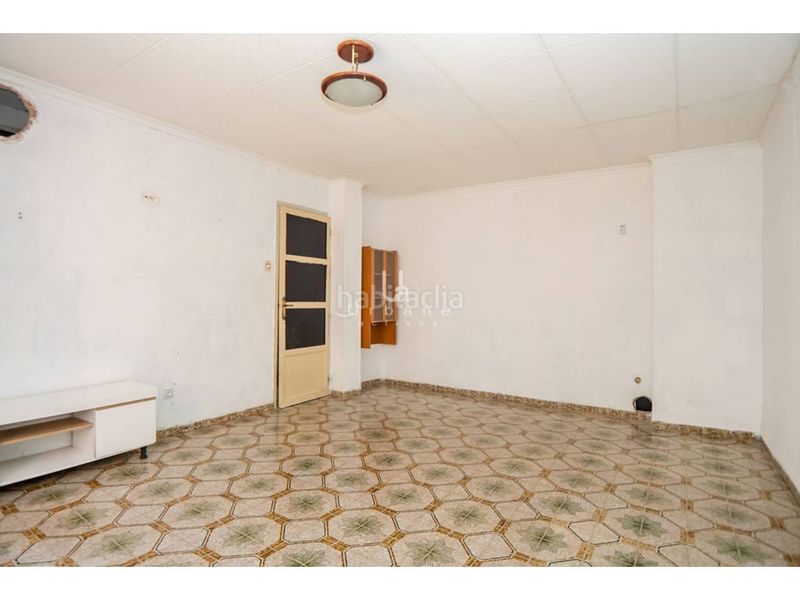 Foto 1a45505a-99bc-48ef-8213-fc3b2bc16af9. Piso  céntrico con excelente ubicación y todos los servicios a un paso en Murcia