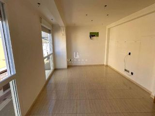 Etagenwohnung  Calle santíssim crist. Piso en venta con entrada independiente